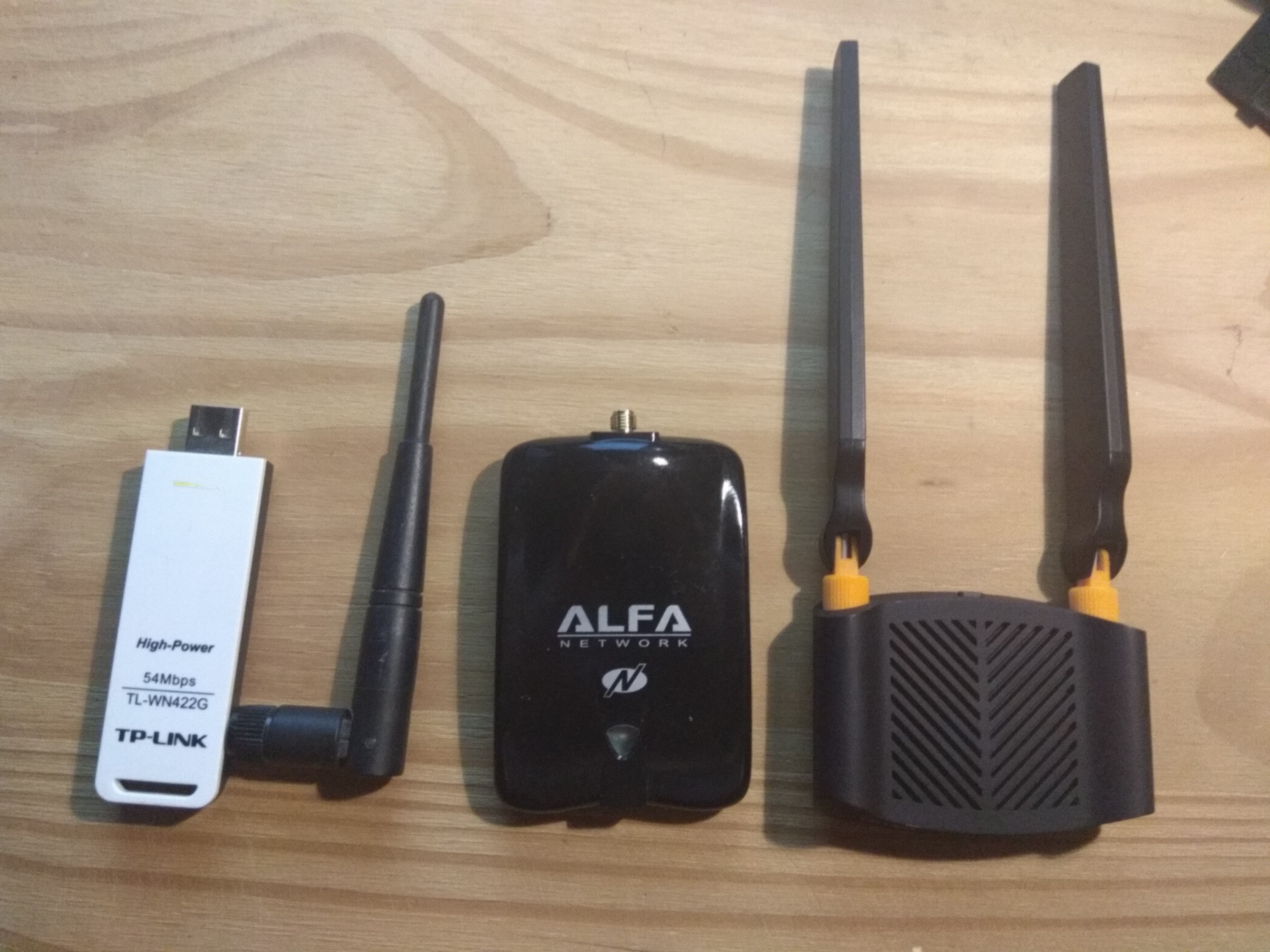 Images Alfa and two tp-link usb devices tested on kali